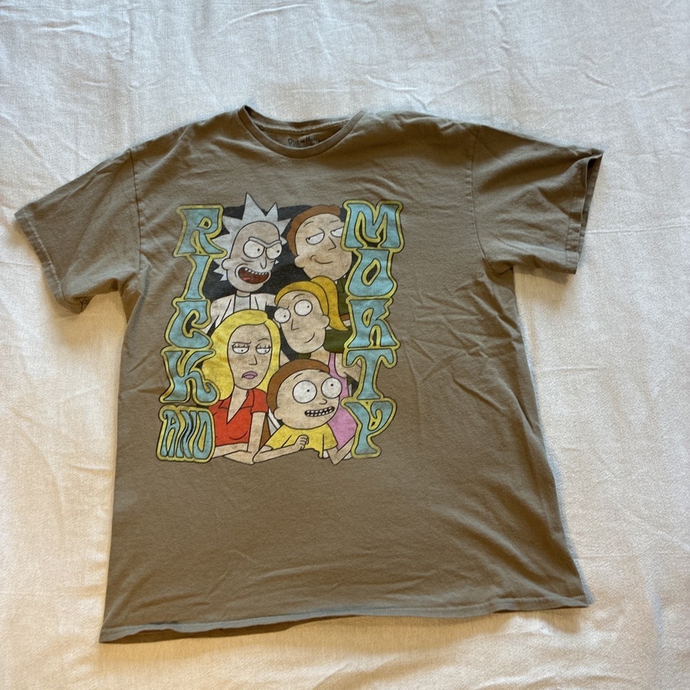 Rick and Morty Family Graphic Tee Mens Large Khaki Cartoon Kidcore Nerdcore